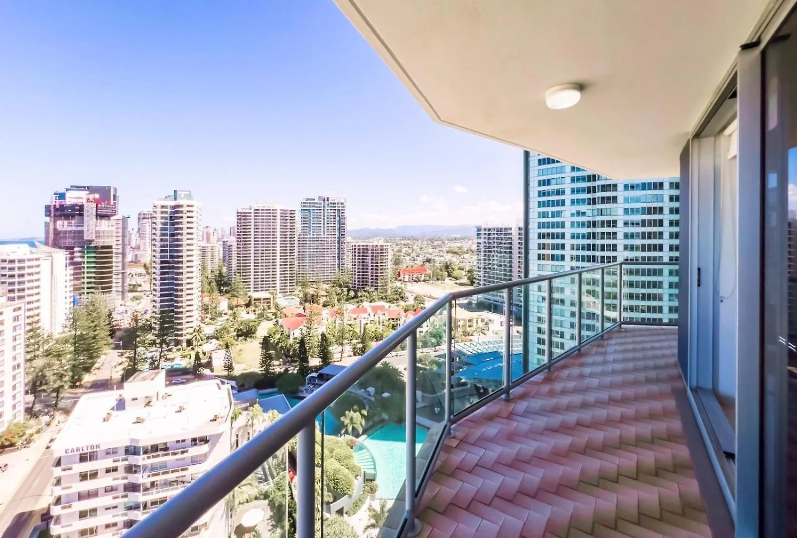 Endless Ocean Lv 19 Apartment Gold Coast Australia